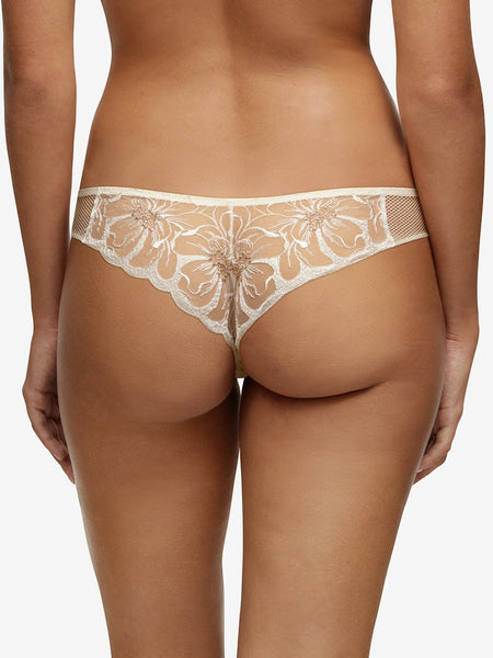 Chantelle - Fleurs Thong – Bella Cove Lingerie