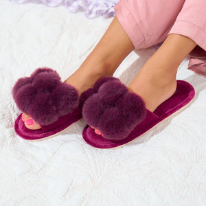 Annabel Trends - Luxe Pom Pom Slippers