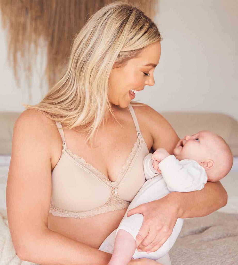 TRIUMPH - Gorgeous Mama Wirefree Lace Maternity Bra